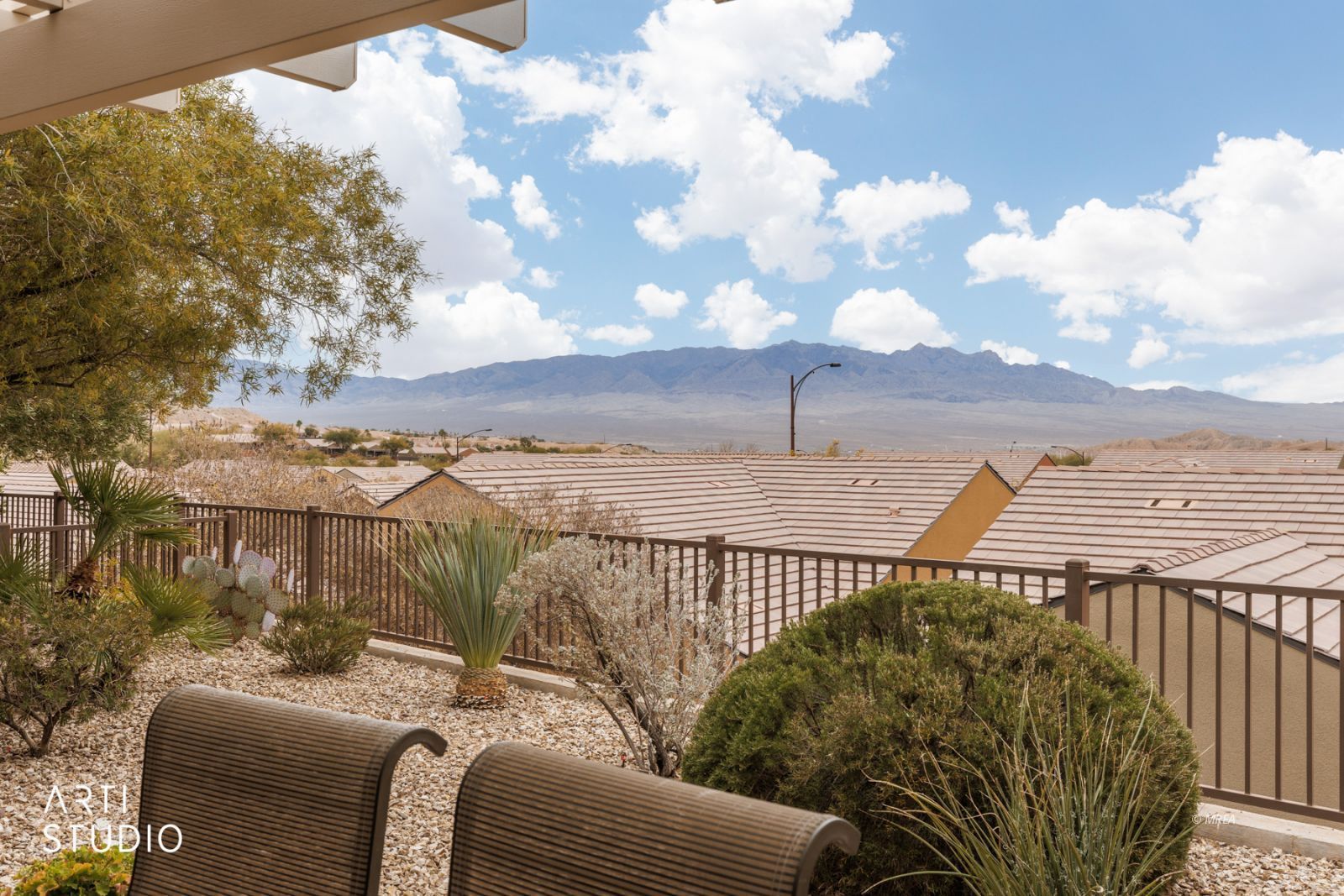 1292  Heritage Heights 