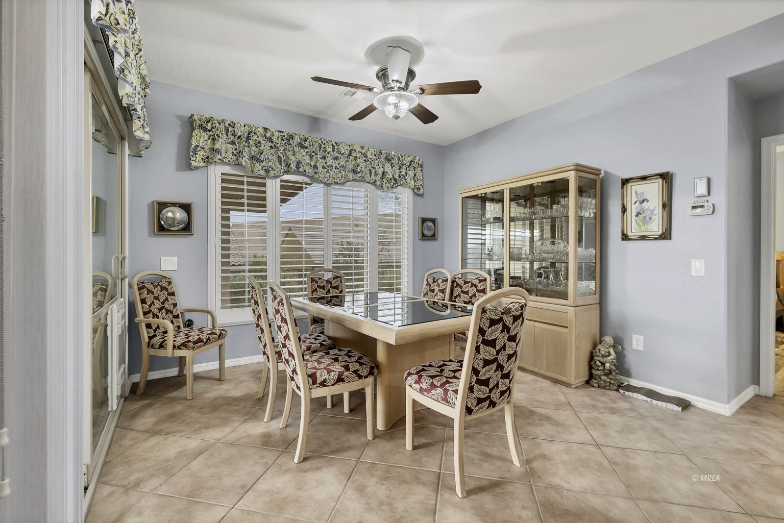 1385  Saddle Horn Ct