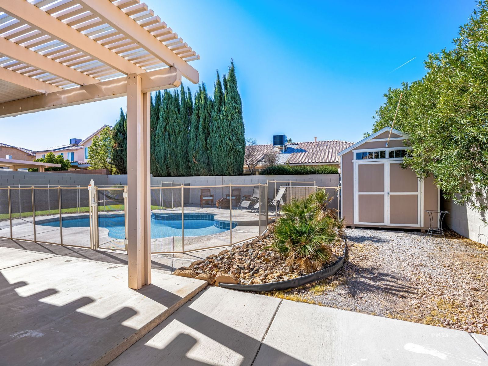 2199  Maple Shade St