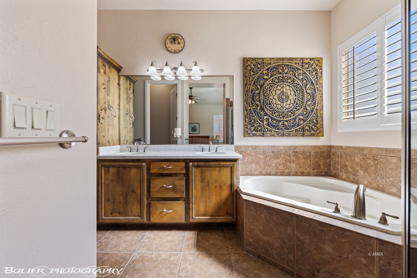 408  Sublimity Crest 