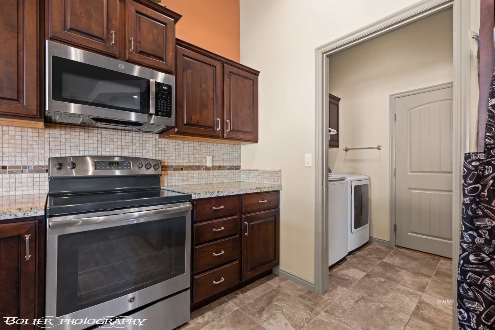 845  Santa Maria Way