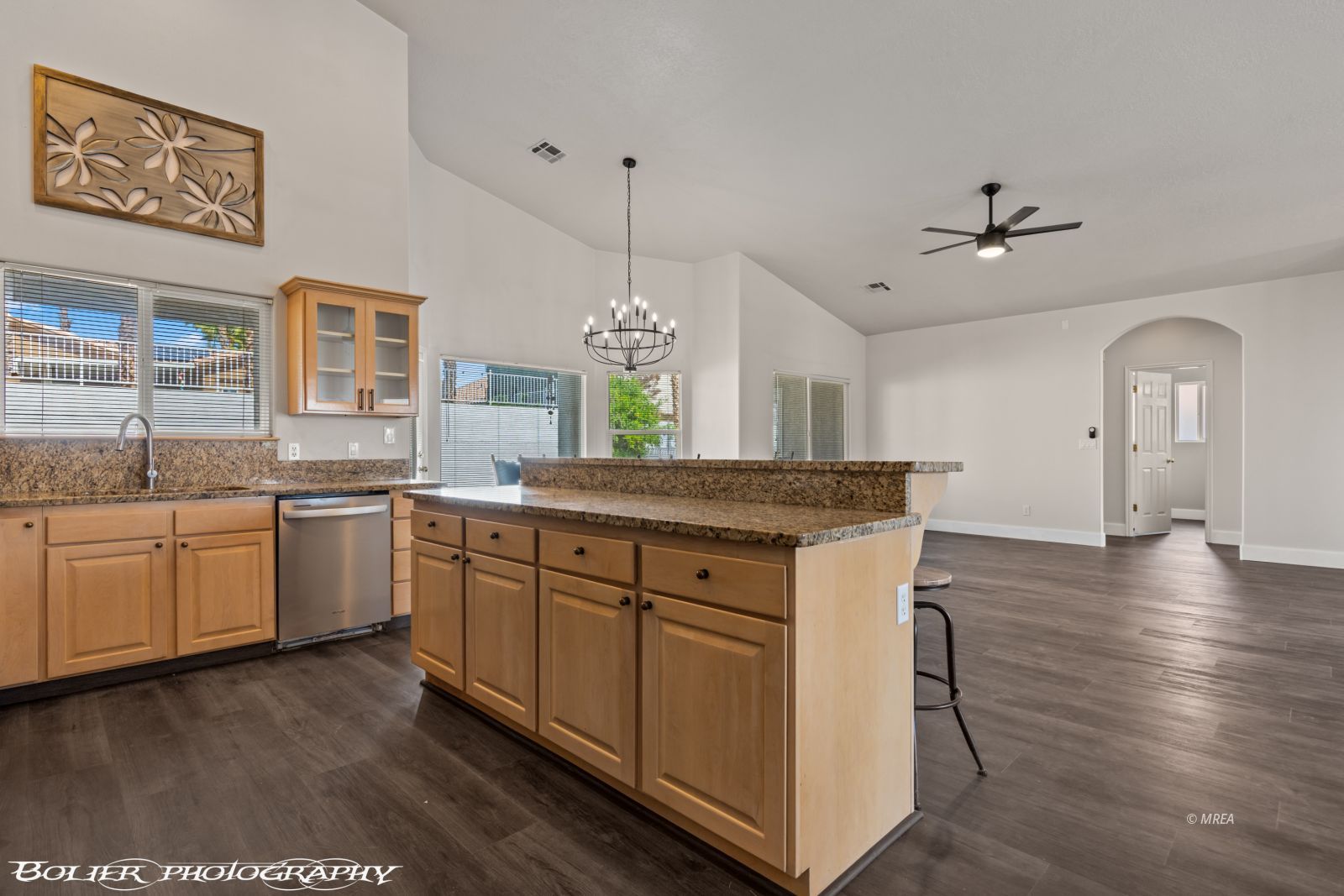 589  Casa Grande Cir