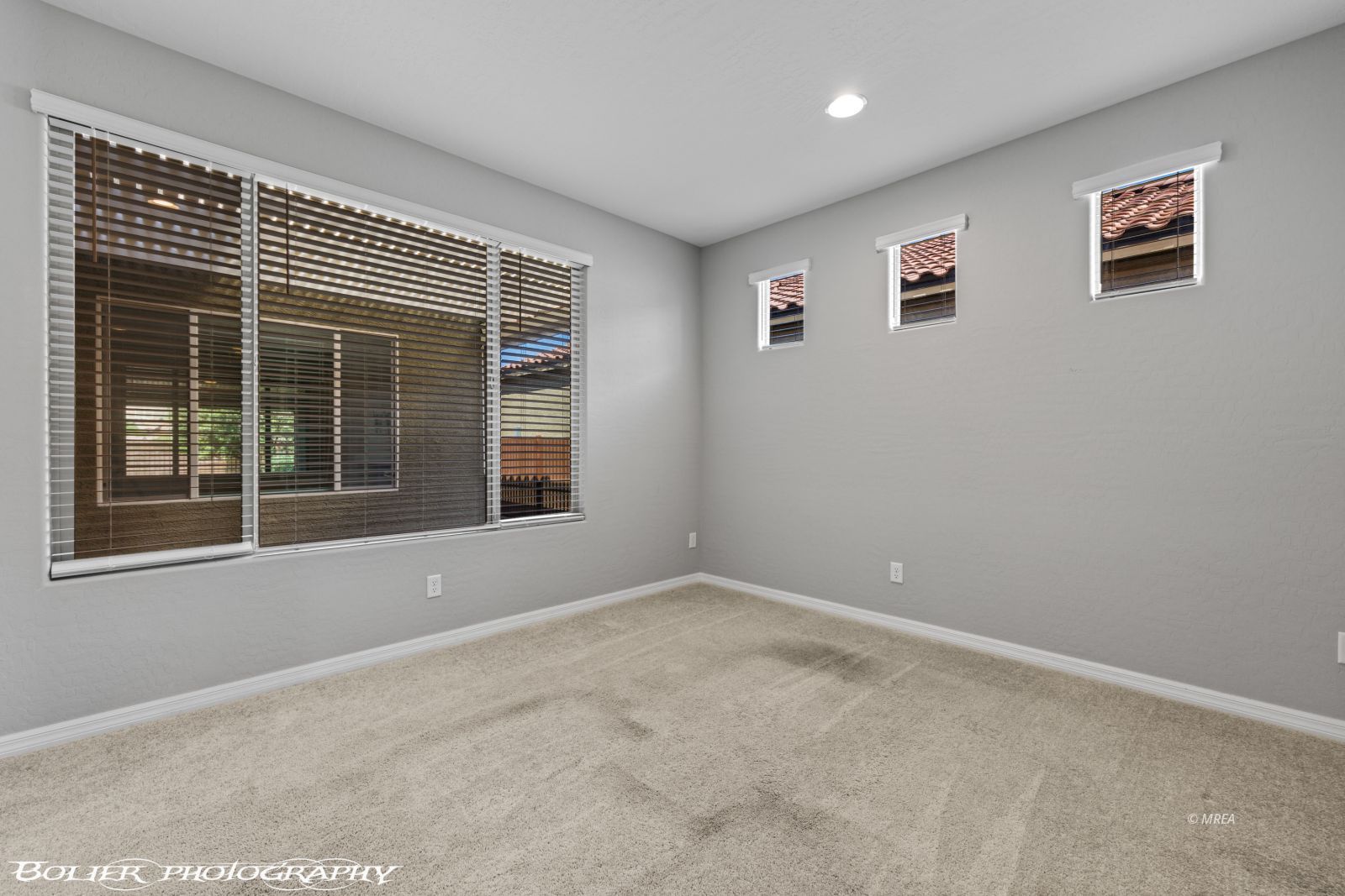 901  Emerald Pool Bluff 