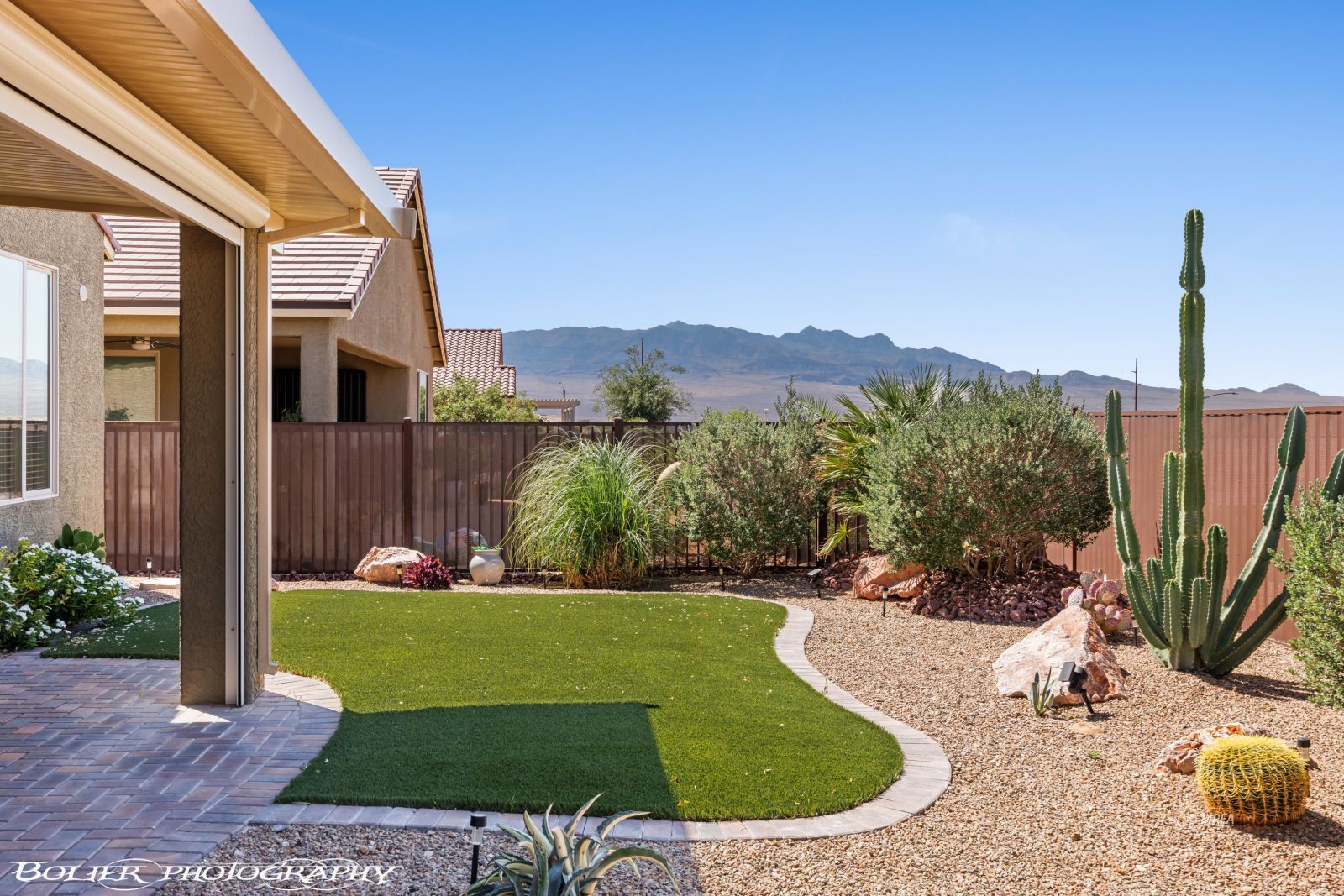 901  Emerald Pool Bluff 