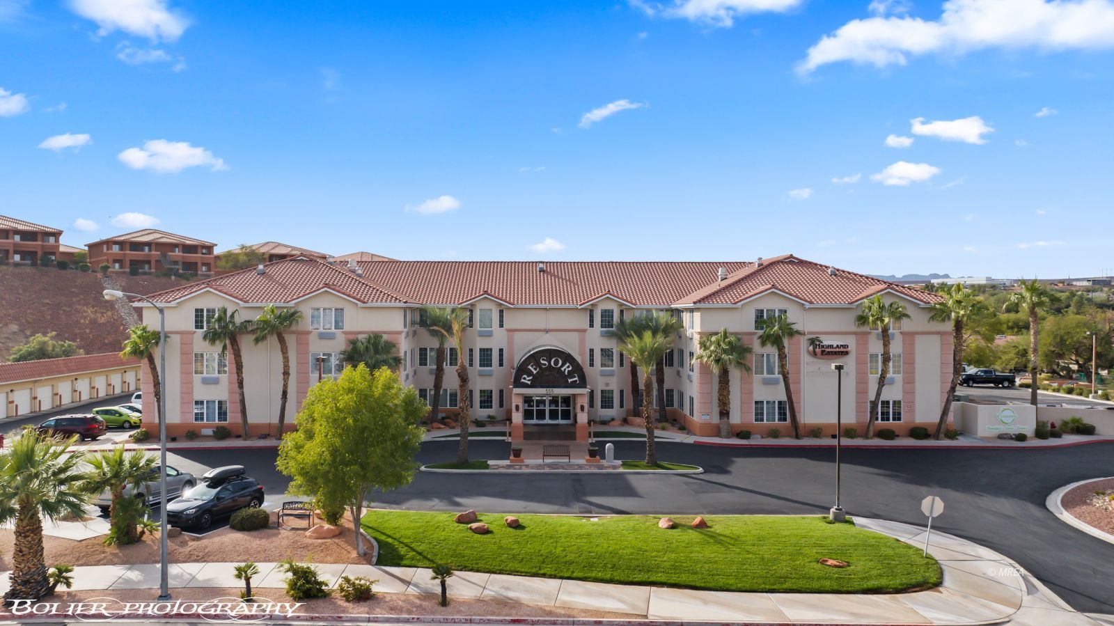 555  Highland Dr #109