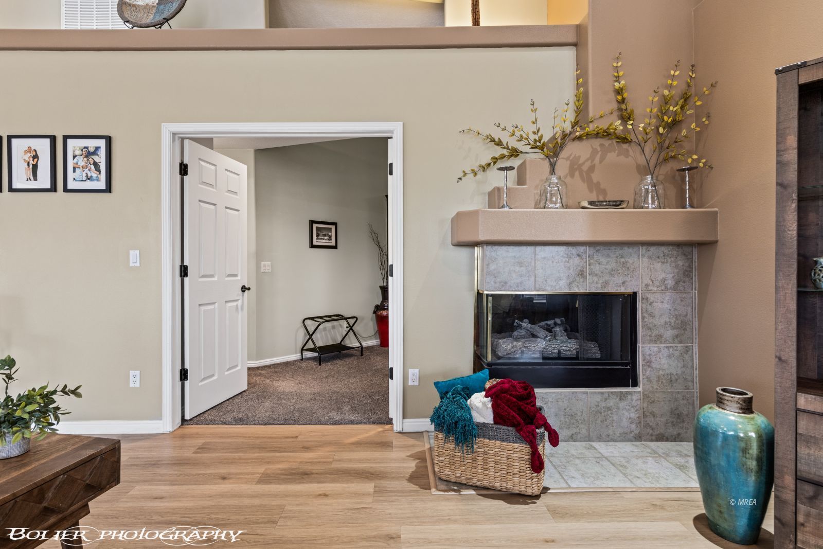 442  Crystal Canyon Dr