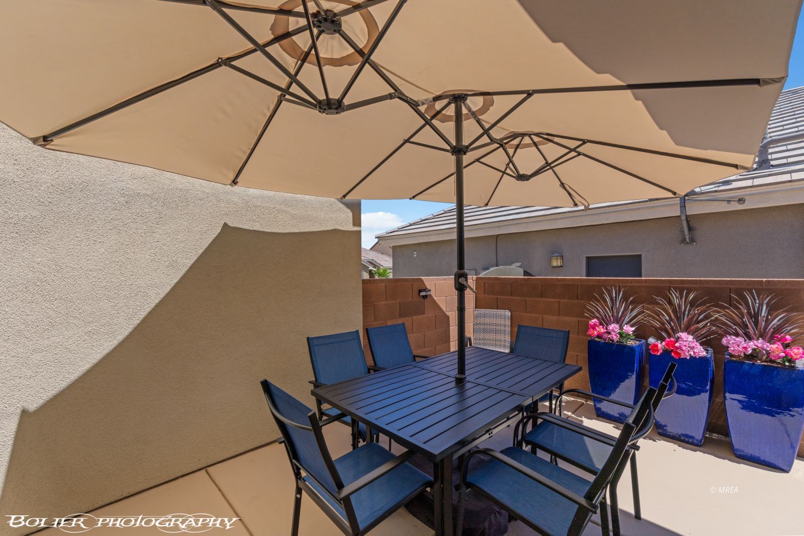 472  Paradise Valley Hts 