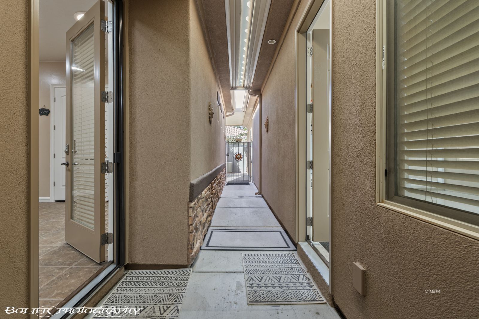 420  Sublimity Crest 