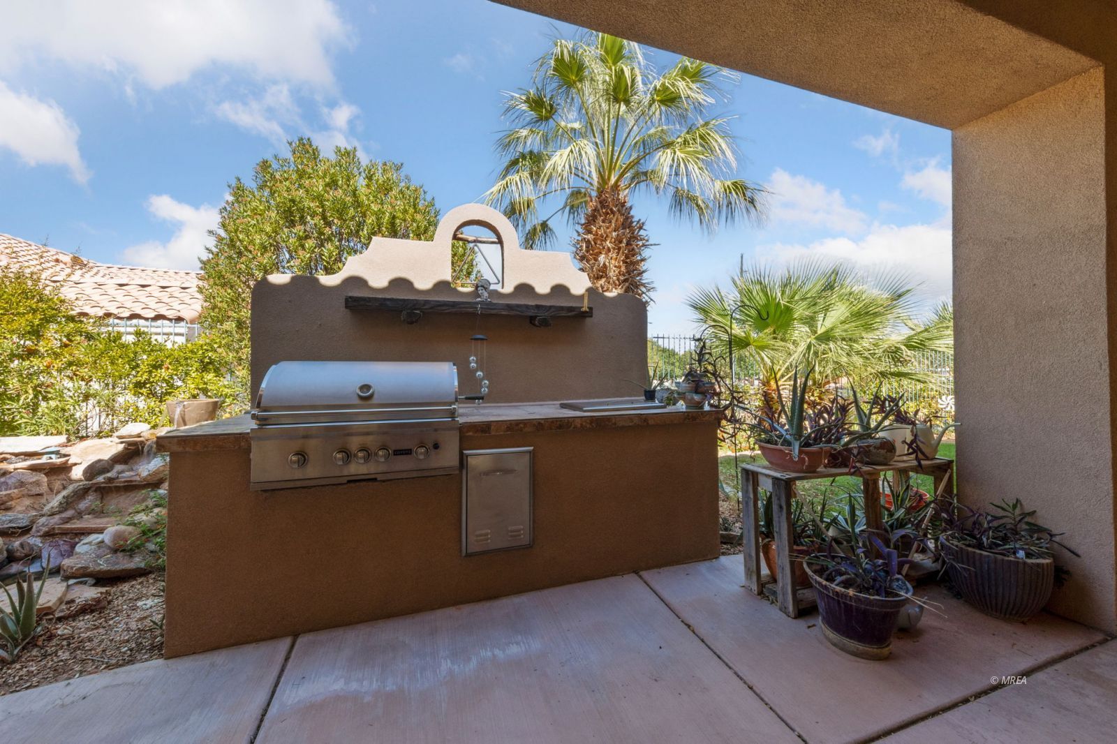403  Crystal Canyon Dr