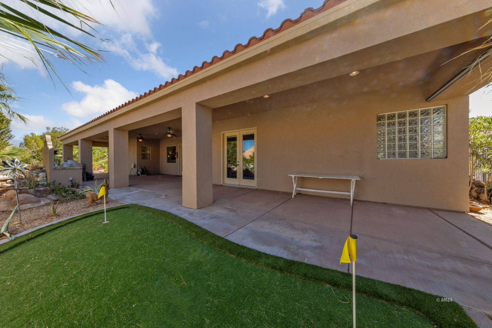 403  Crystal Canyon Dr