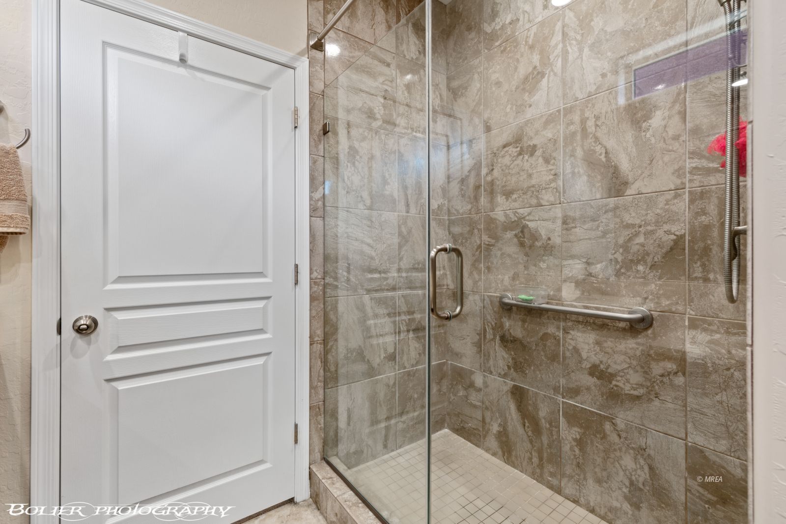 591  Bridle Path Cir