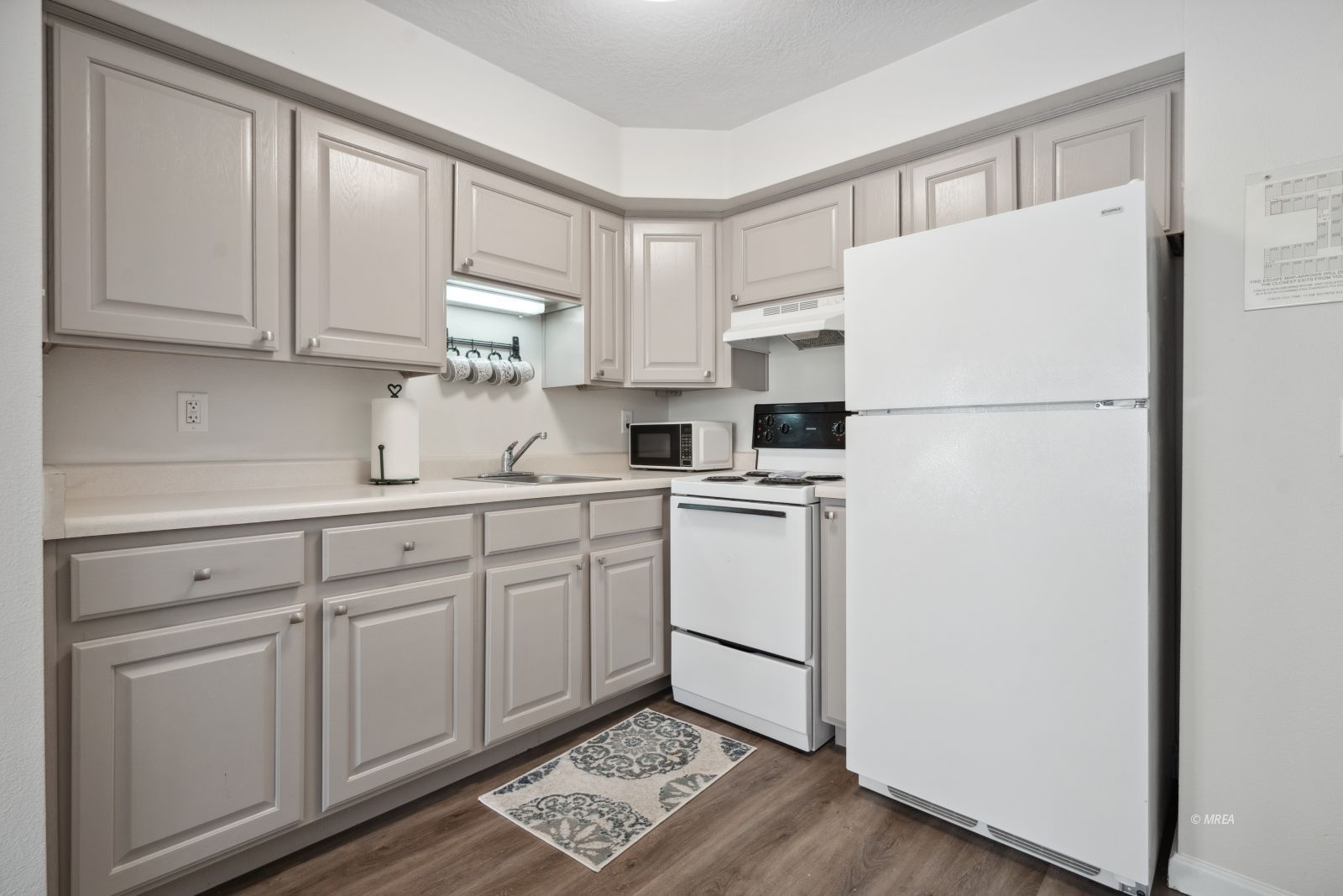 555  Highland Dr #227