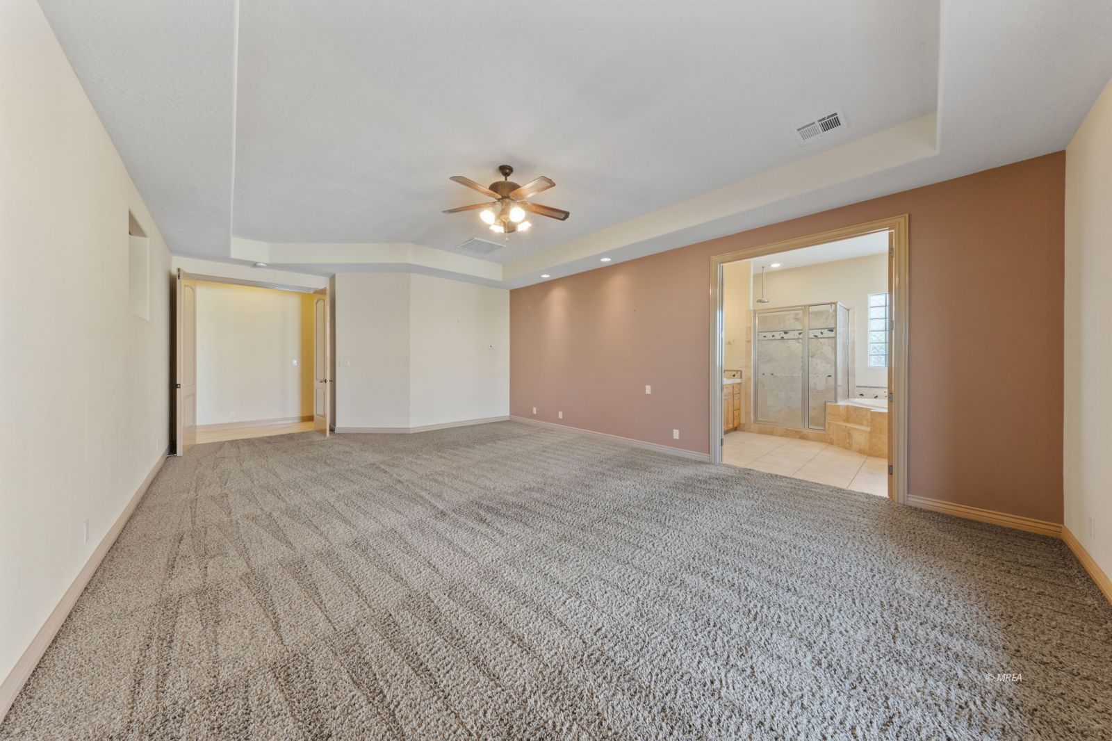 403  Crystal Canyon Dr