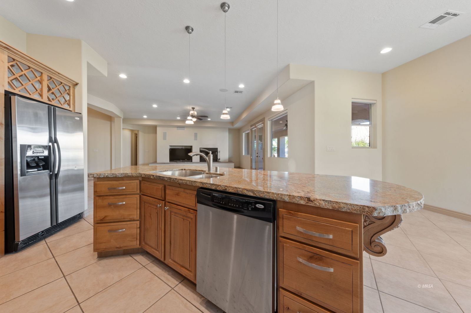 403  Crystal Canyon Dr