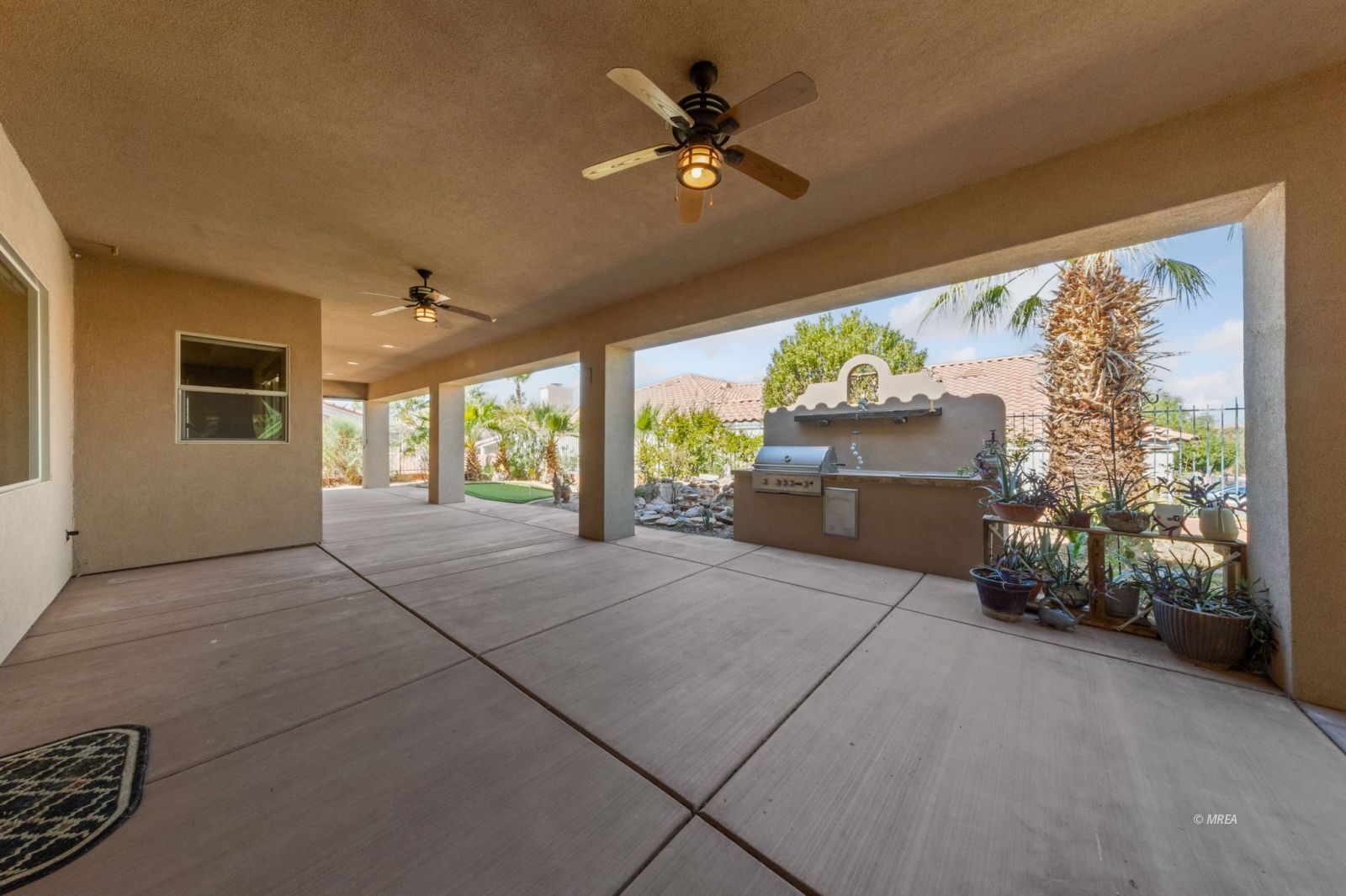 403  Crystal Canyon Dr