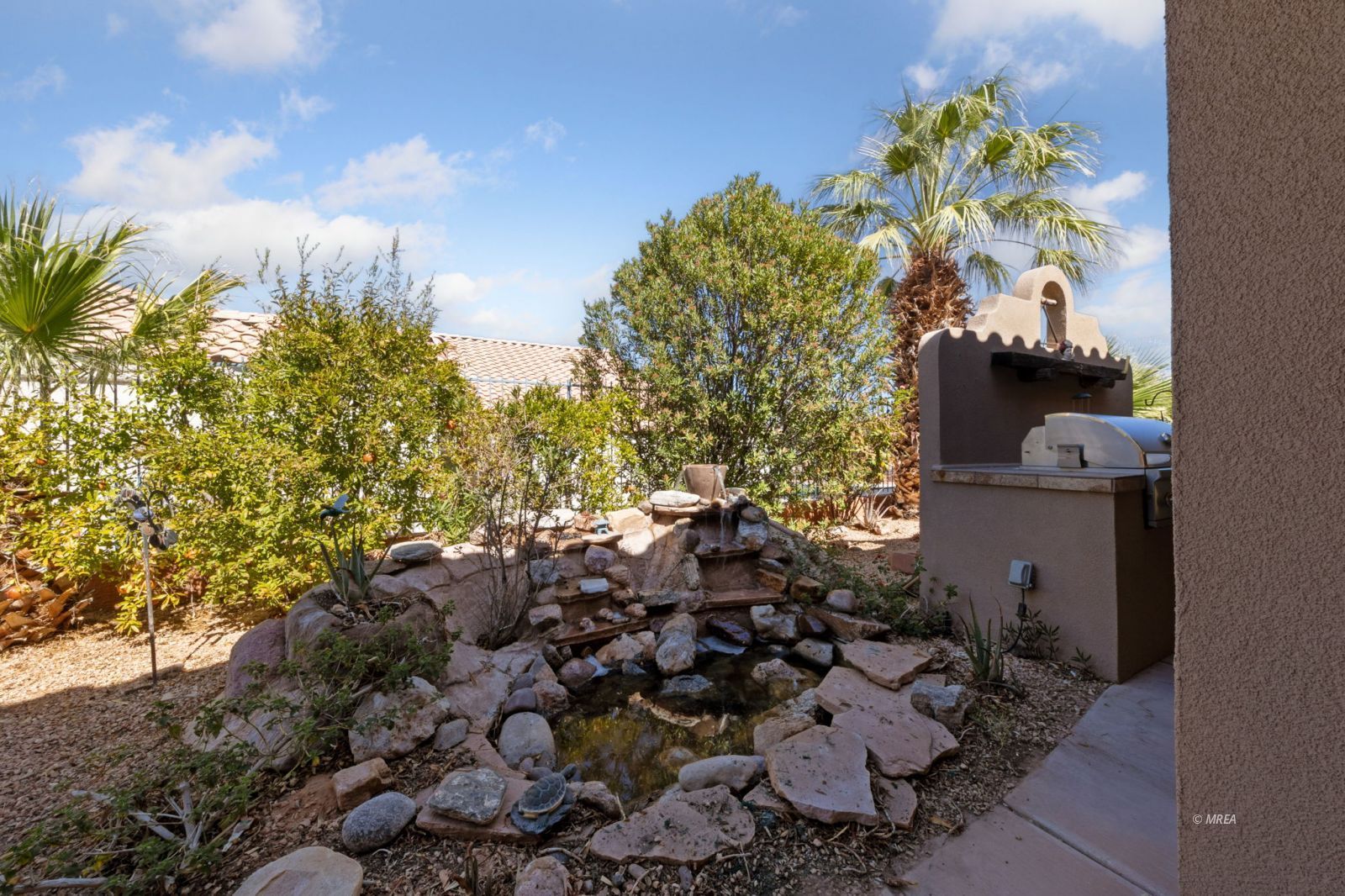 403  Crystal Canyon Dr