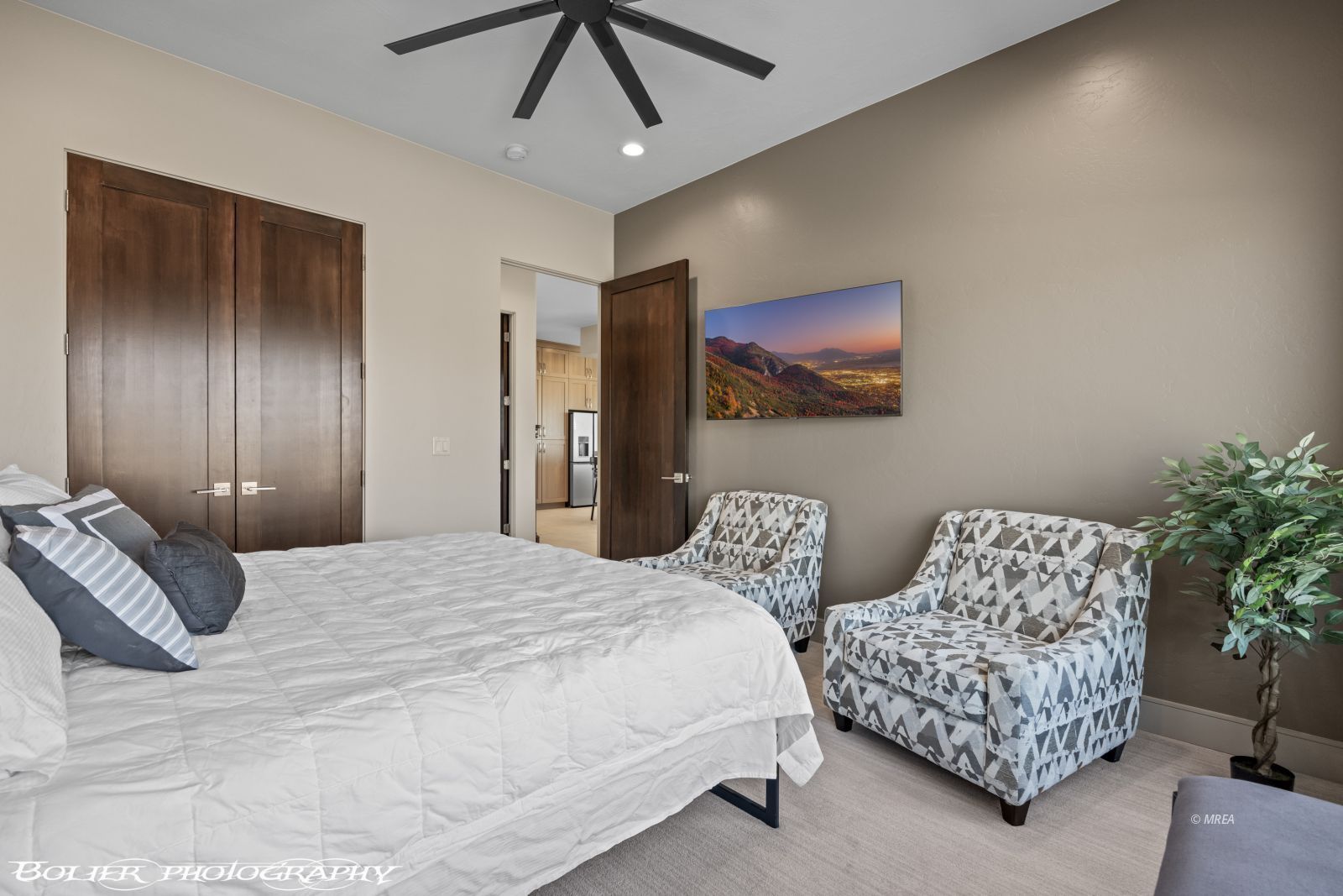 1434  Pomegranate Trail 