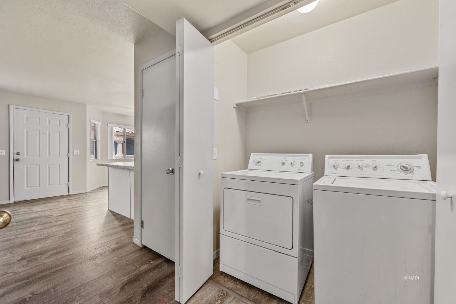 968  Mesquite Springs  #201