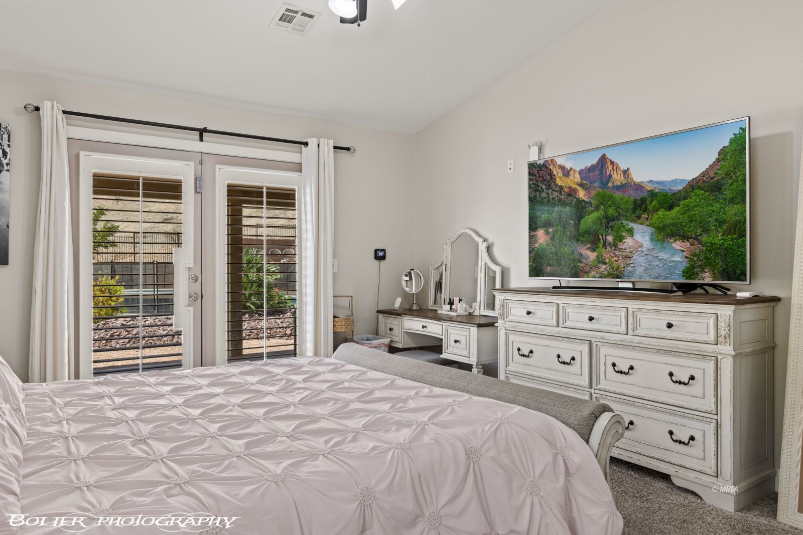 564  Desert Tortoise Way