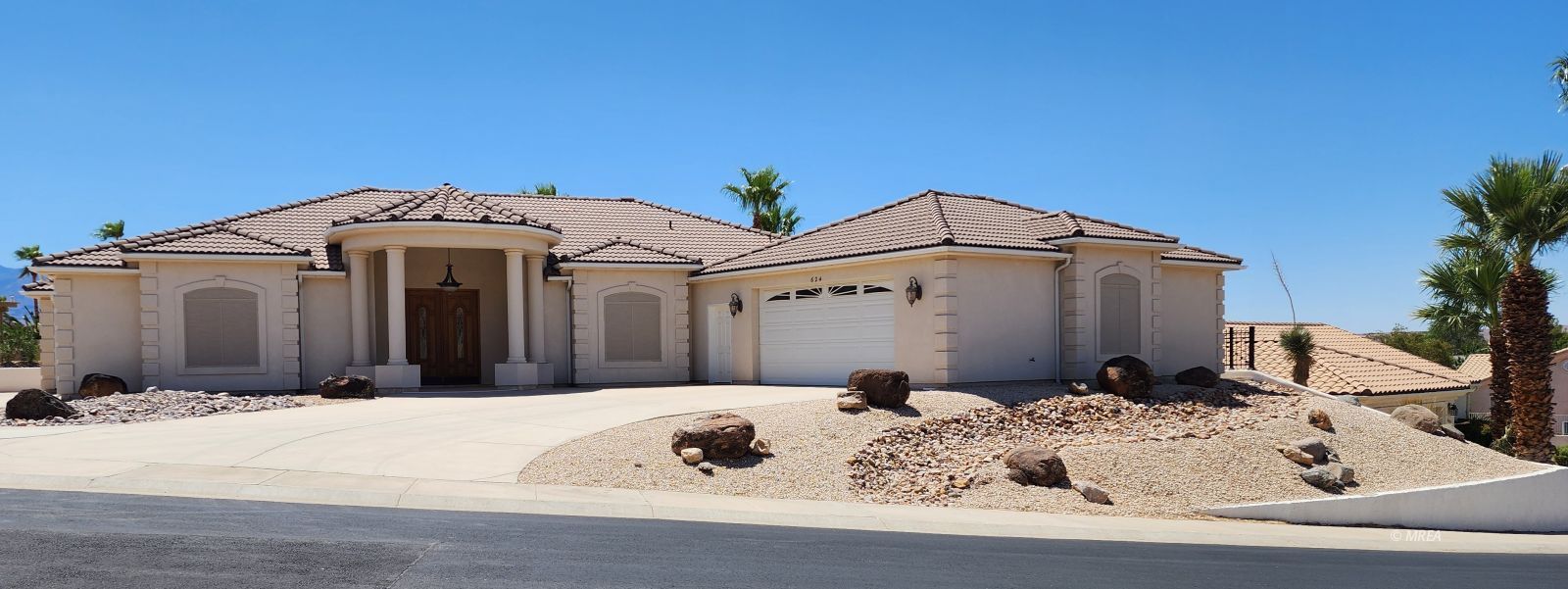 624  Palos Verdes Dr