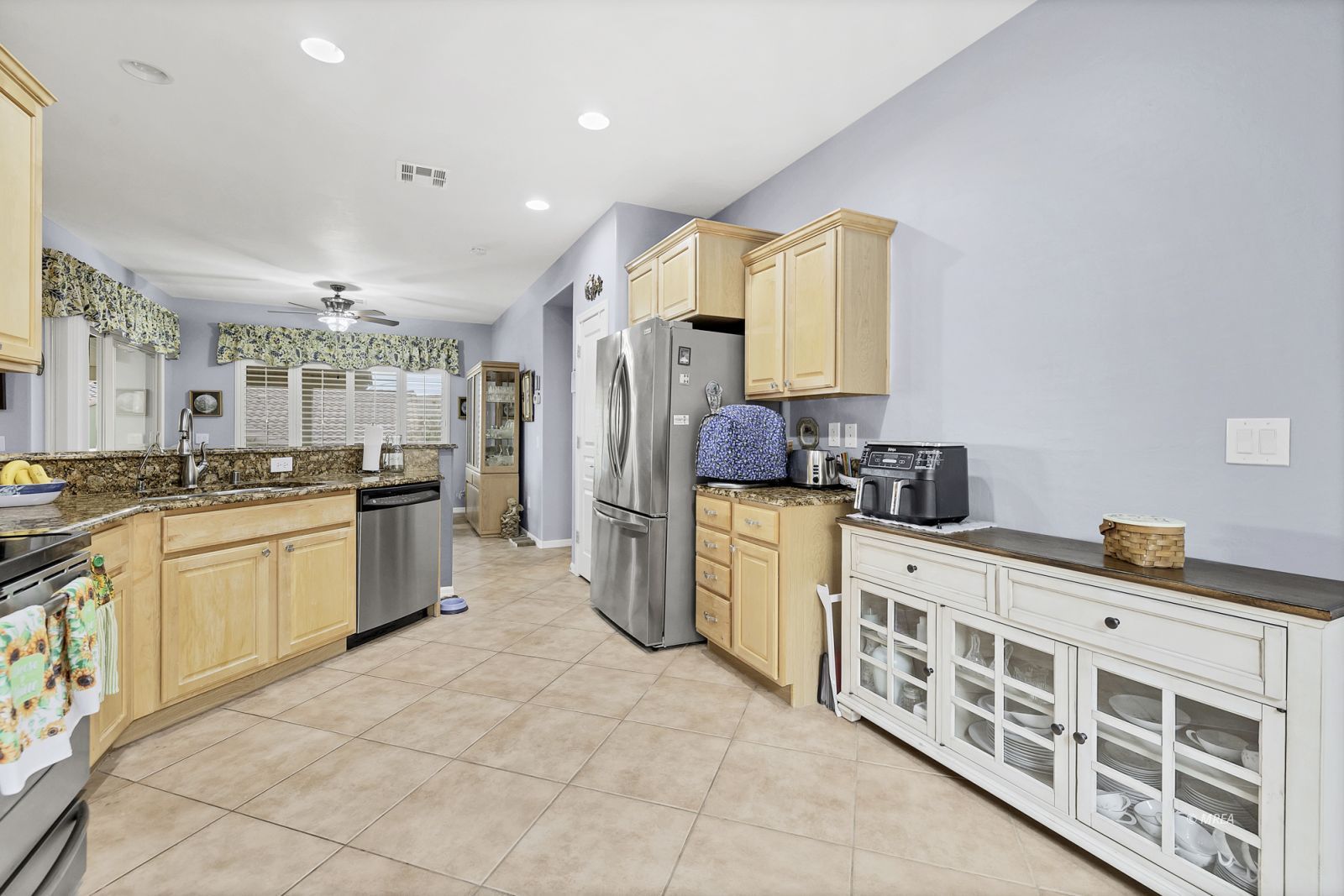 1385  Saddle Horn Ct