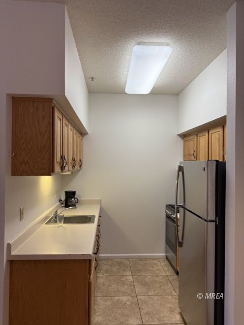 555  Highland Dr #109