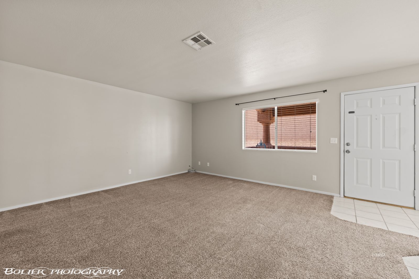 957  Mesquite Springs Dr #201