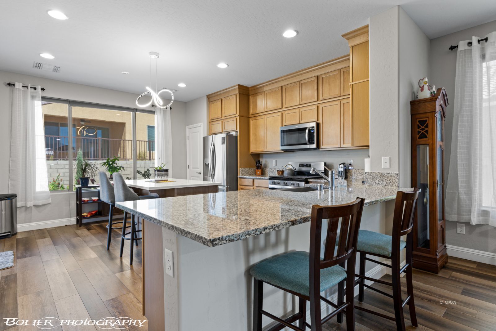 1135  Crestline Lane 