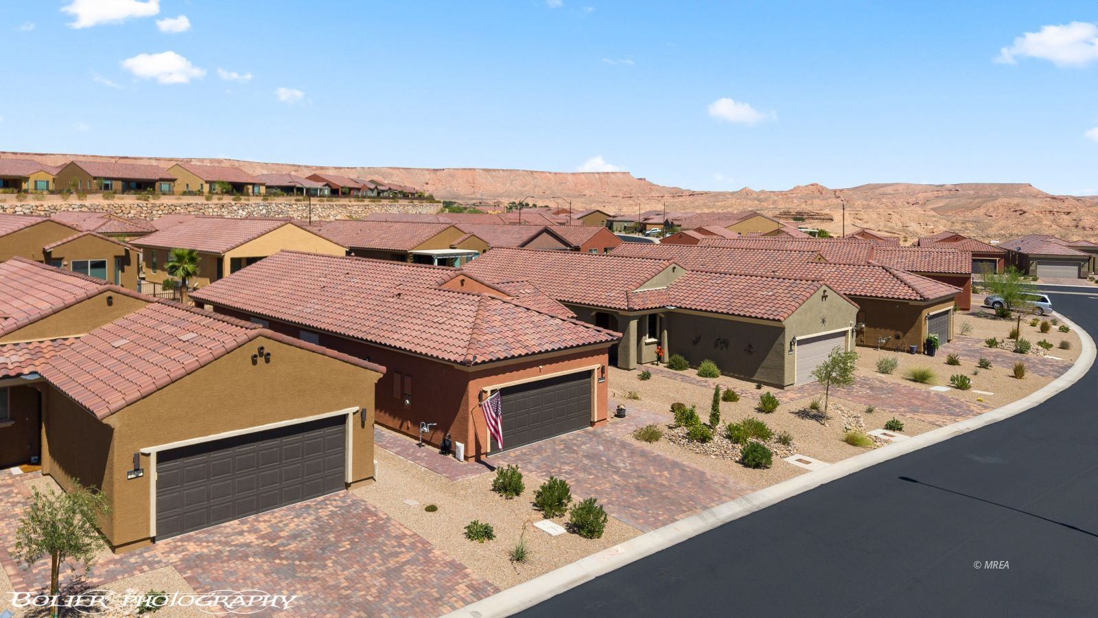 1135  Crestline Lane 