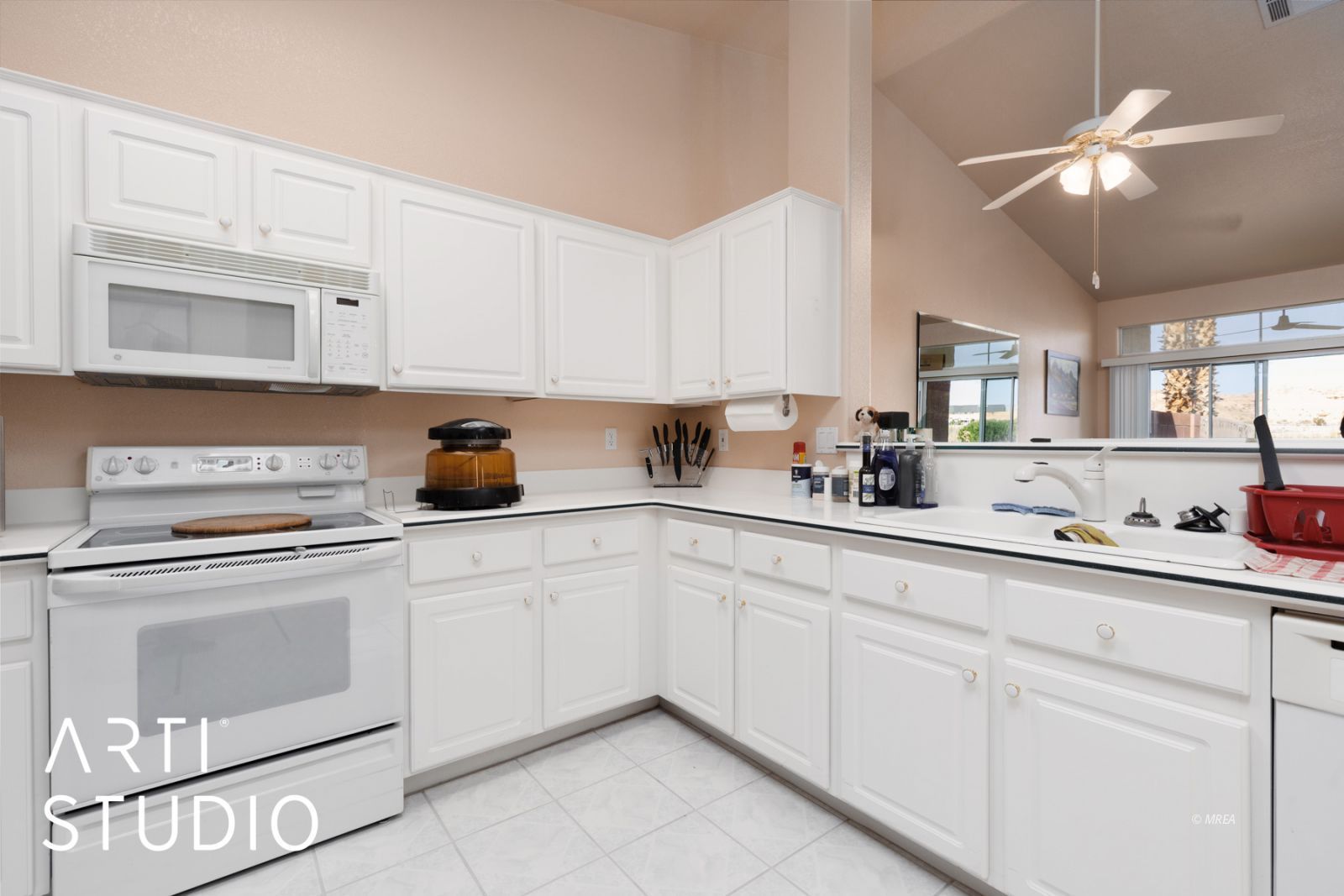 517  Beacon Ridge Way