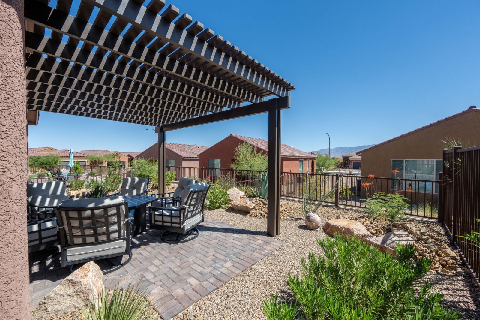1136  Dreamcatcher Bluff