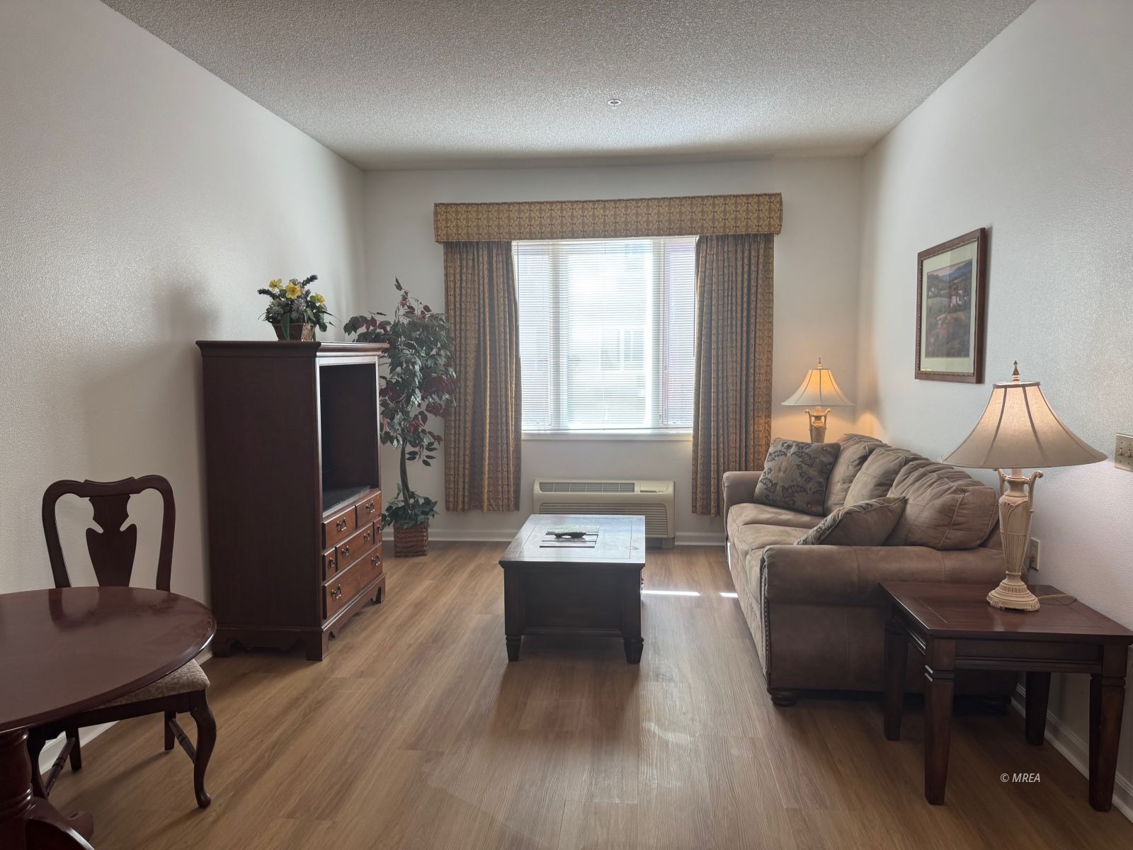 555  Highland Dr #118