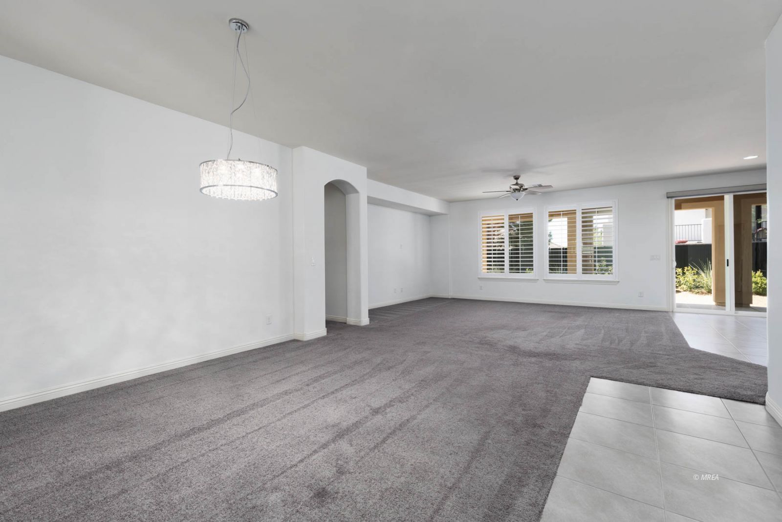 1147  Pebble View Ln