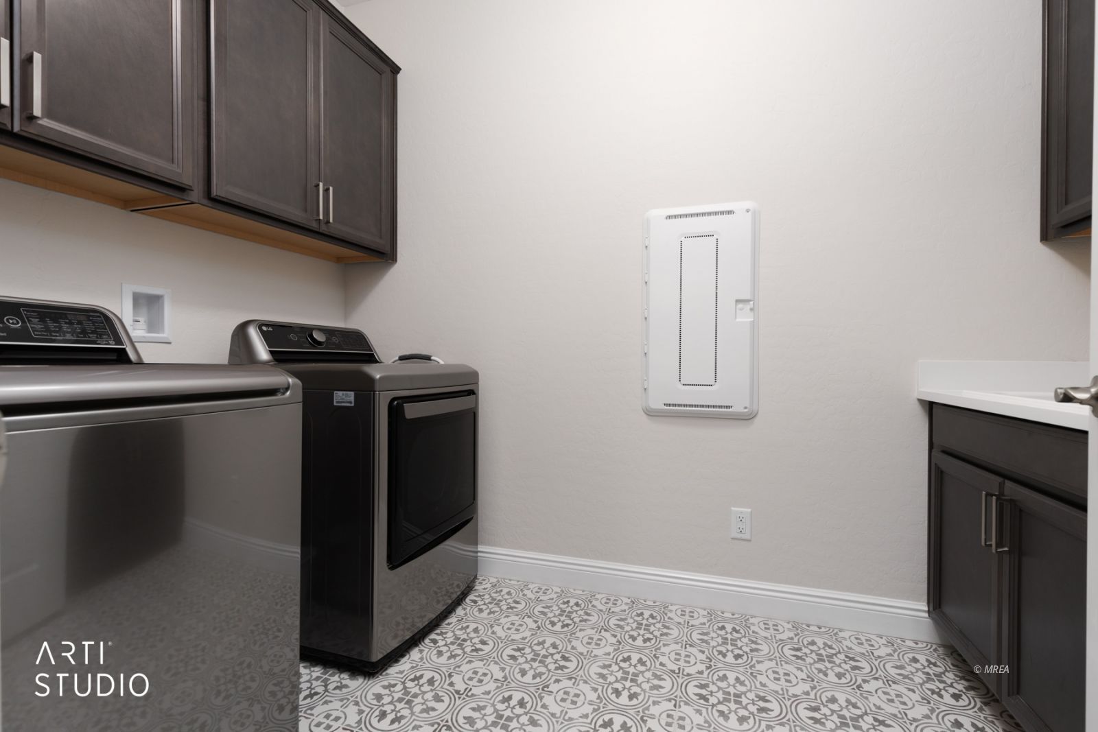 1202  Dreamcatcher Bluff 