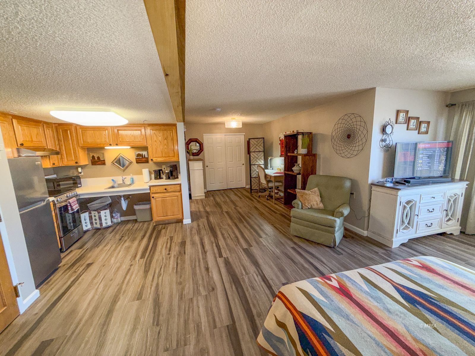 555  Highland Dr #219