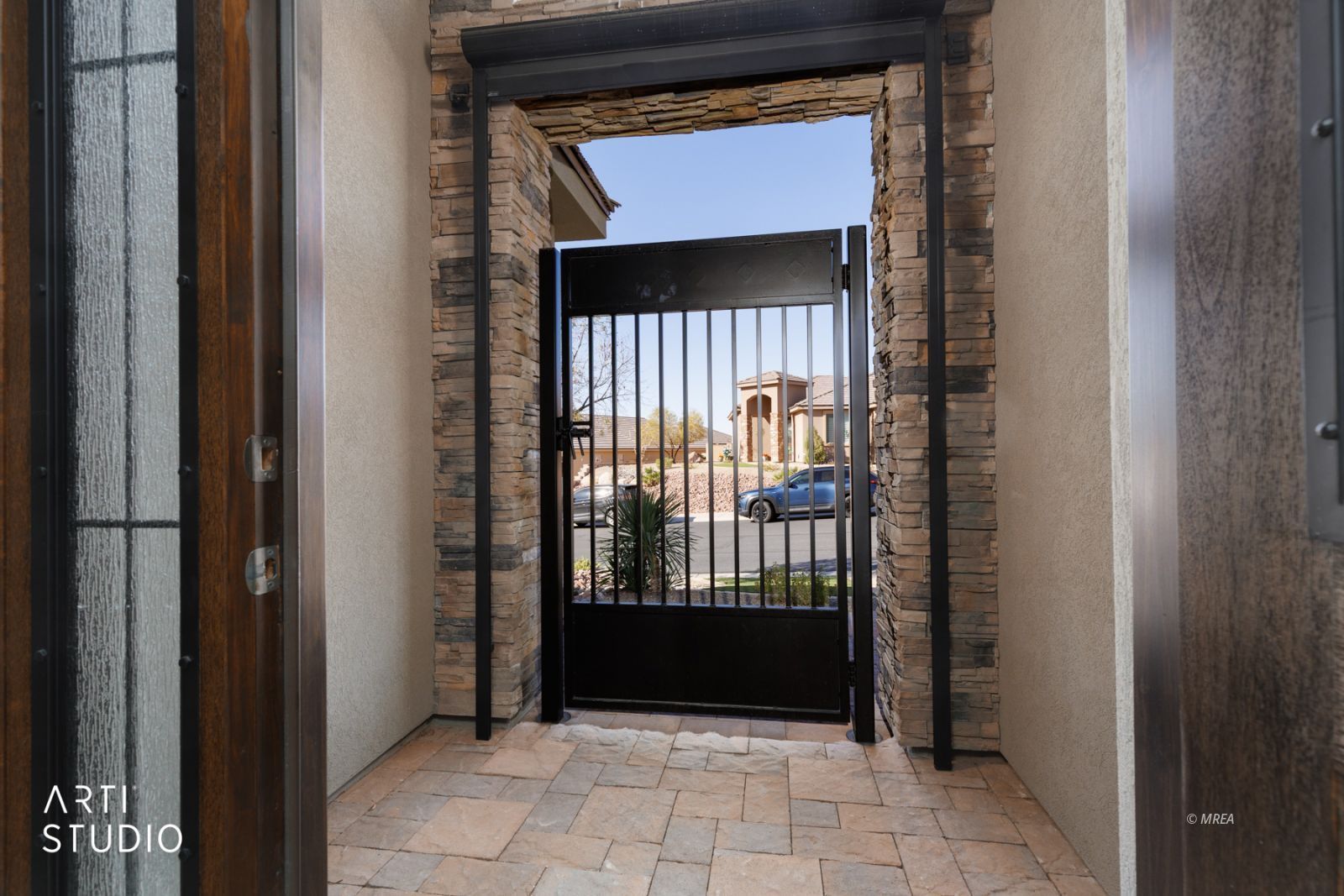 1534  Royal Vista Ln