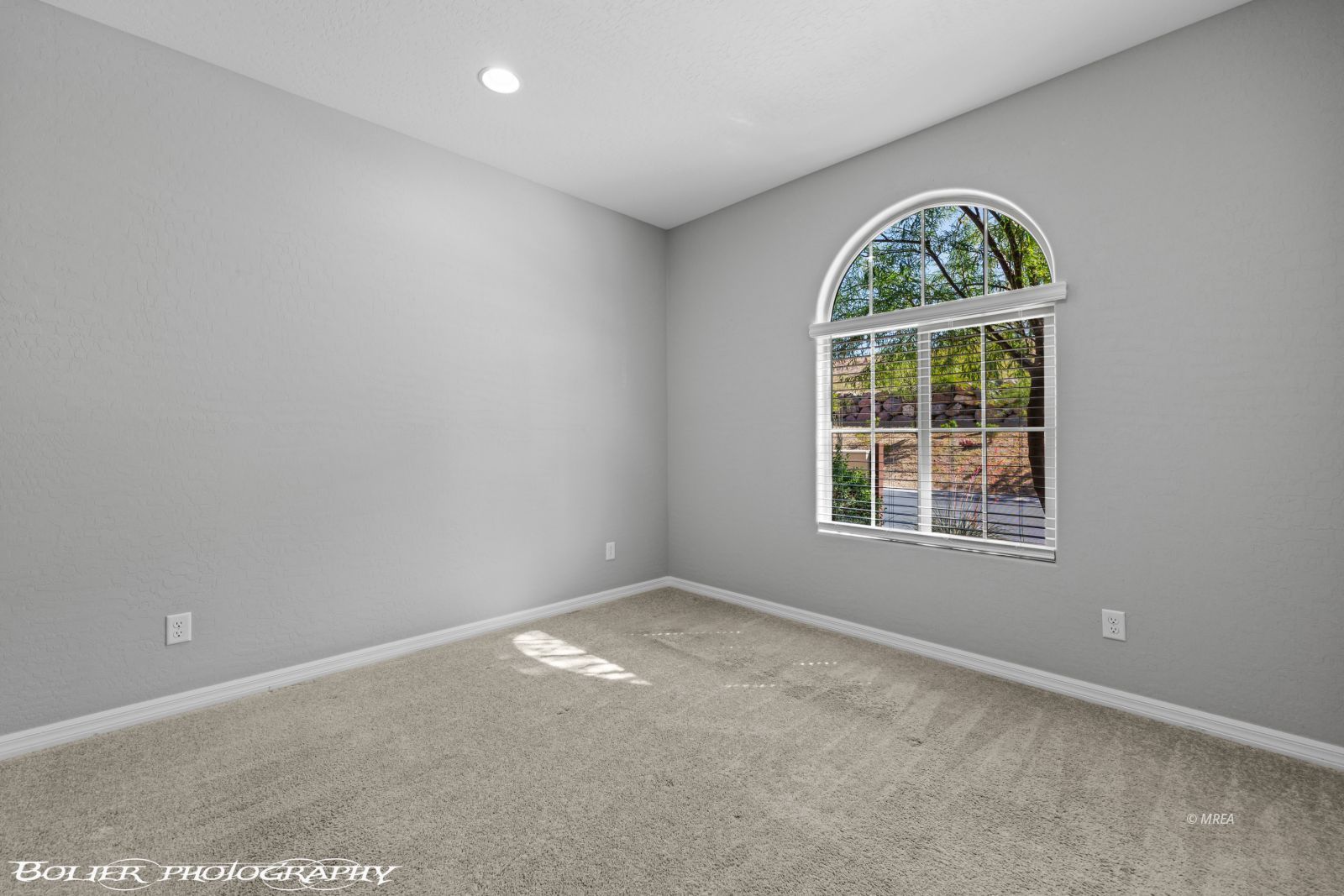 901  Emerald Pool Bluff 