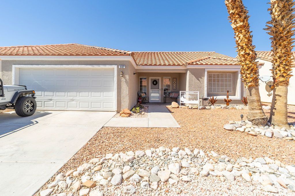 307 Thompson Dr, Mesquite NV 89027