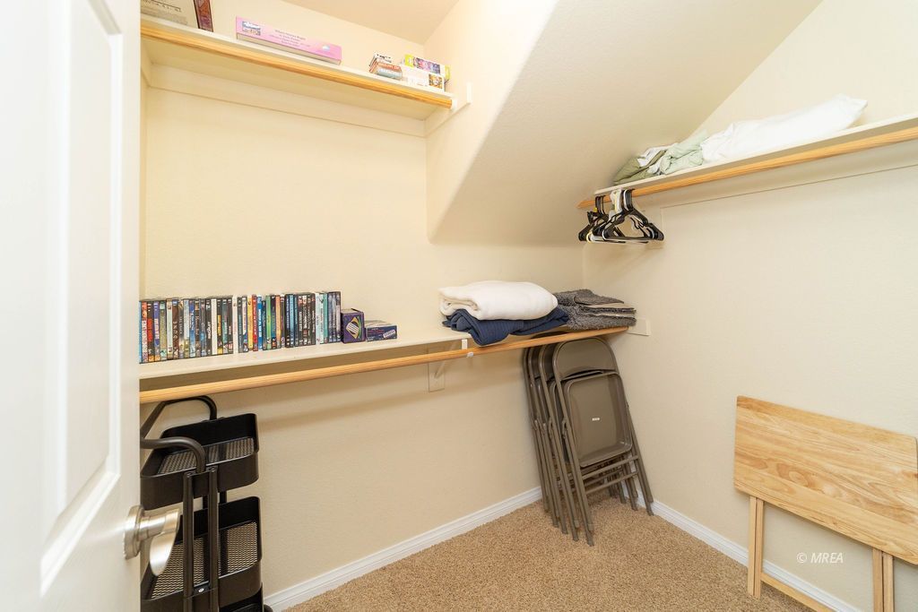 890  Kitty Hawk Dr #224