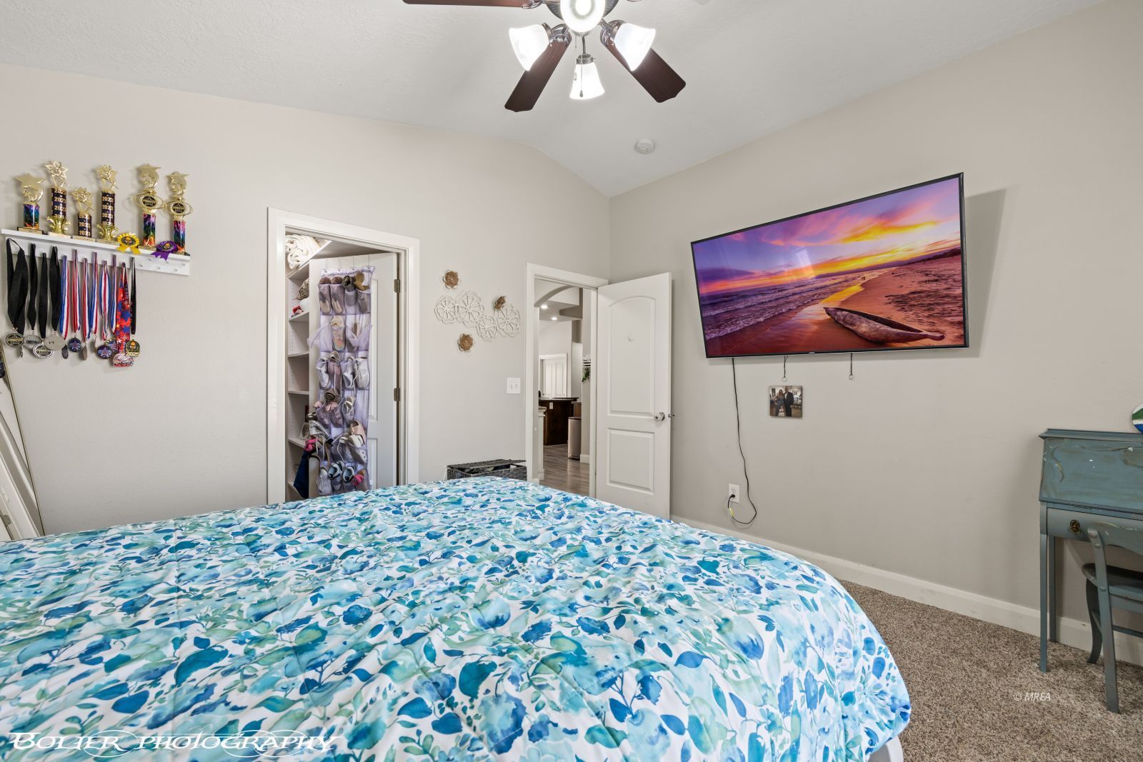 564  Desert Tortoise Way