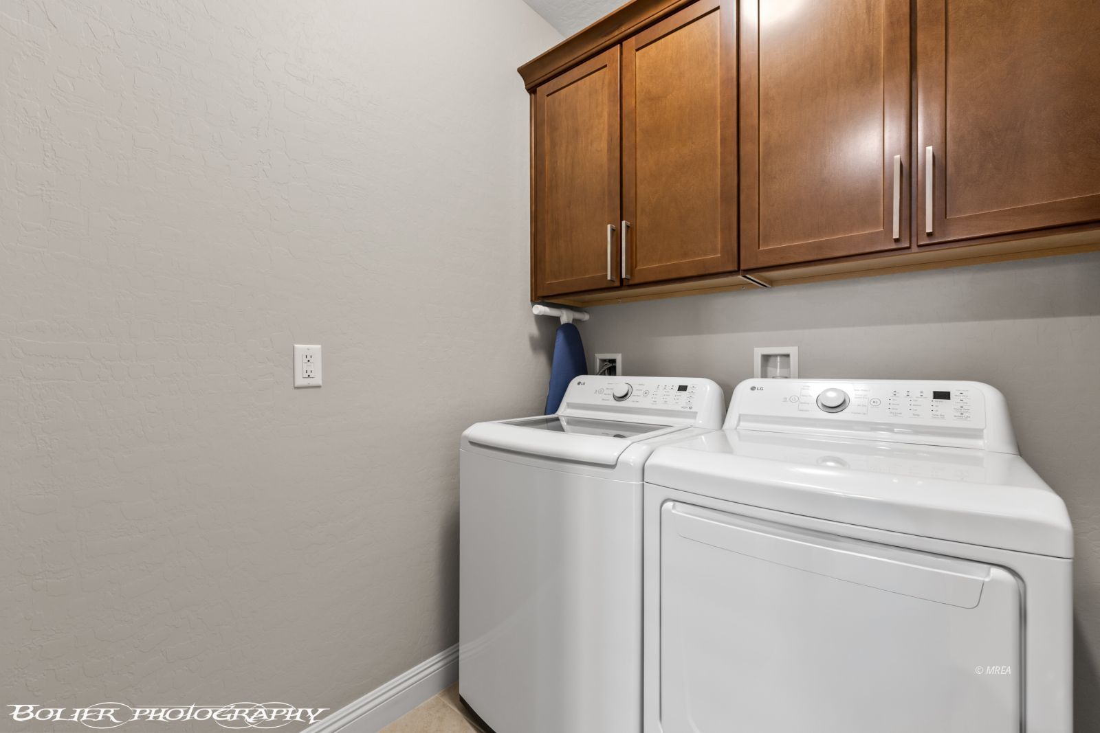 1480  Caramel Cliffs Trl 