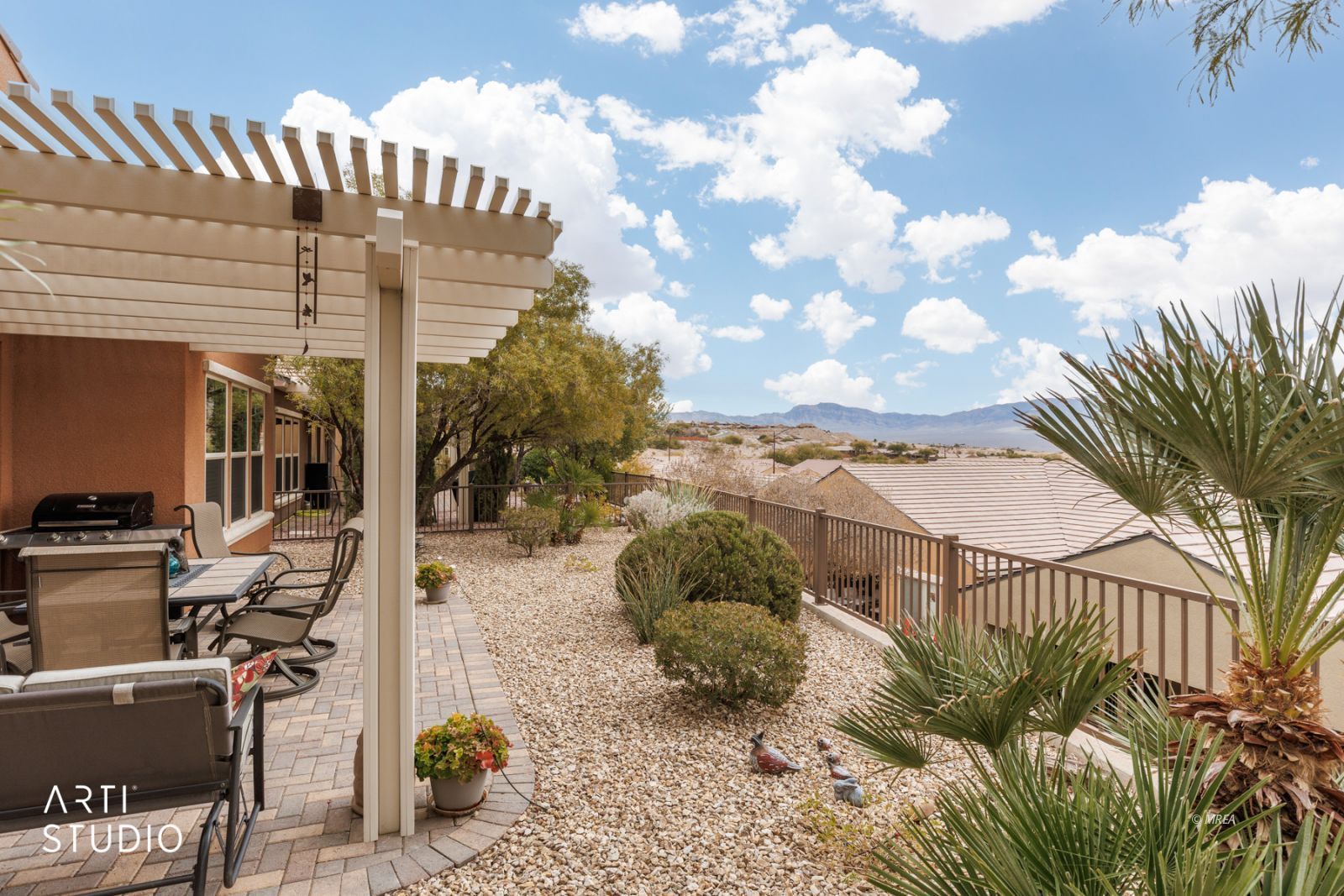 1292  Heritage Heights 