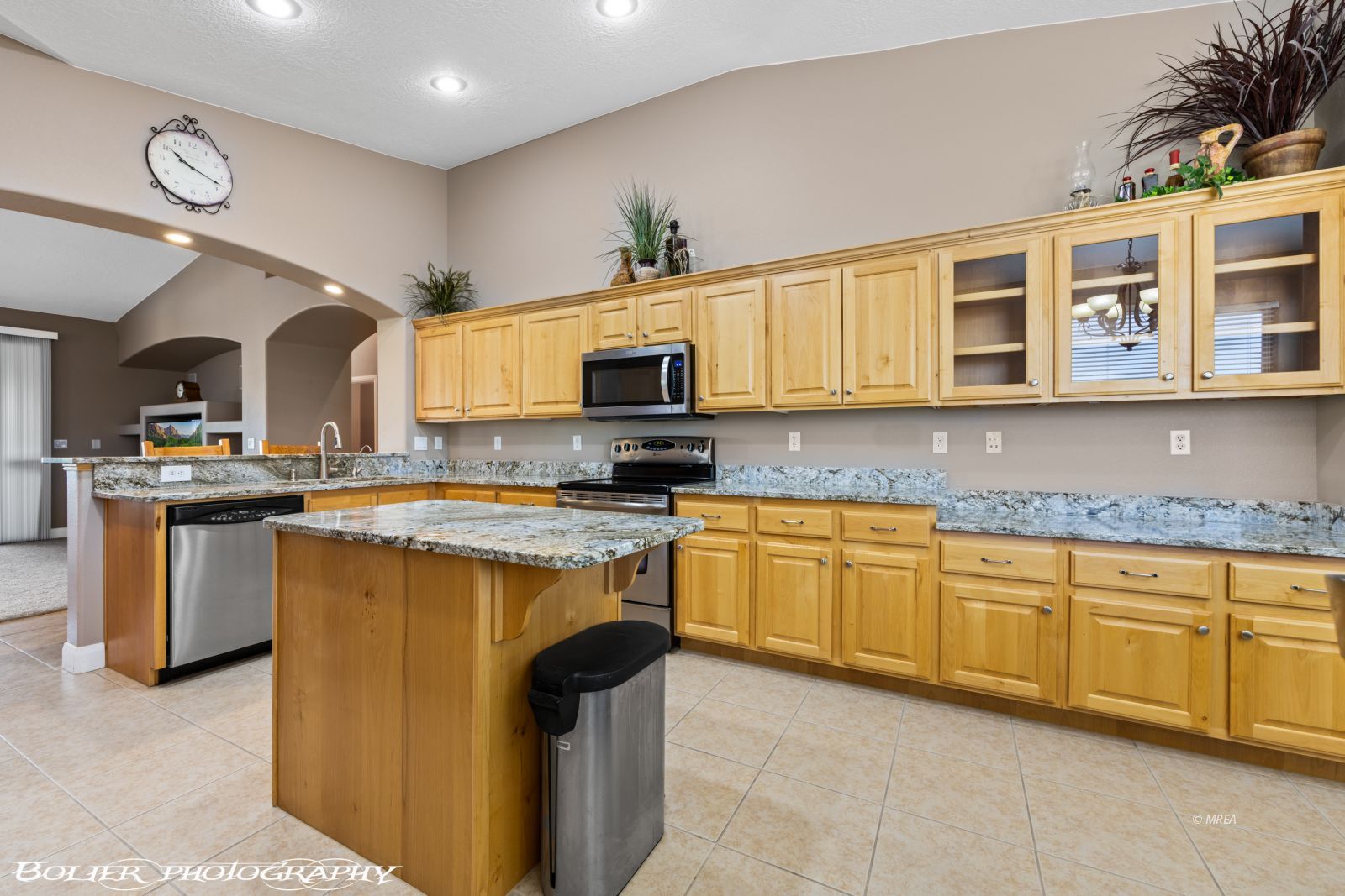 1093  Highland Hills 