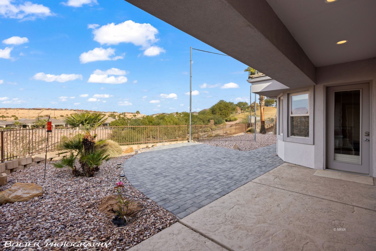 1111  Falcon Nest Ct