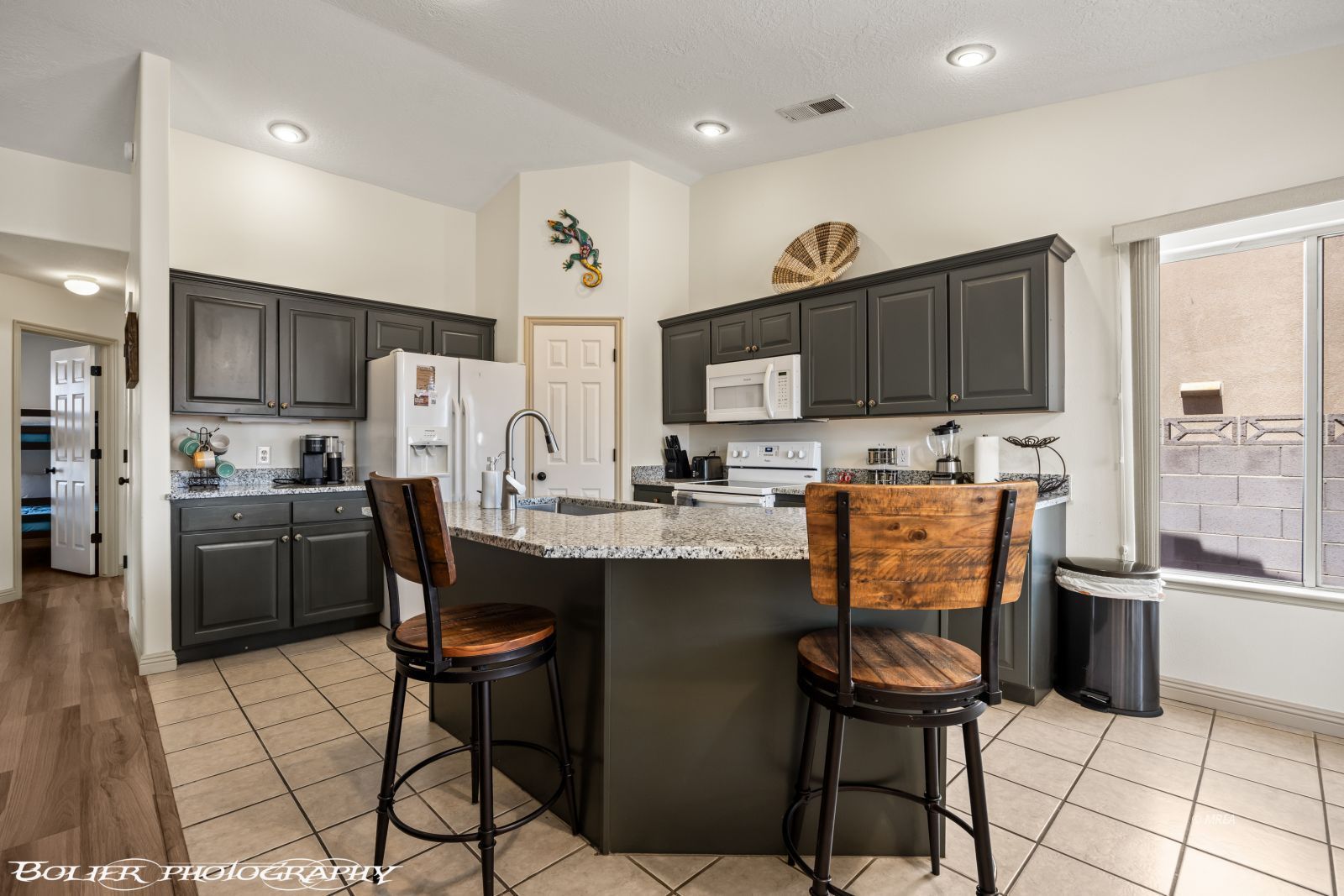 216  Cottonwood Dr
