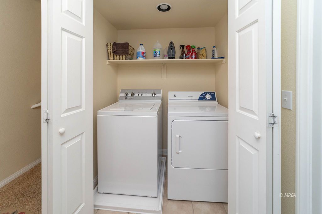 890  Kitty Hawk Dr #224