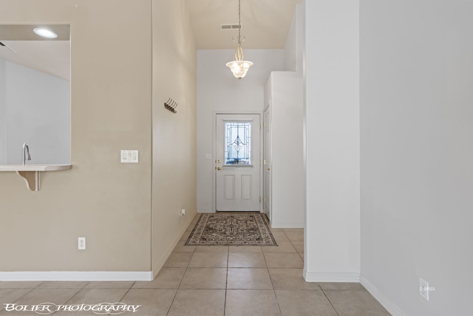 871  Falcon Glenn Dr