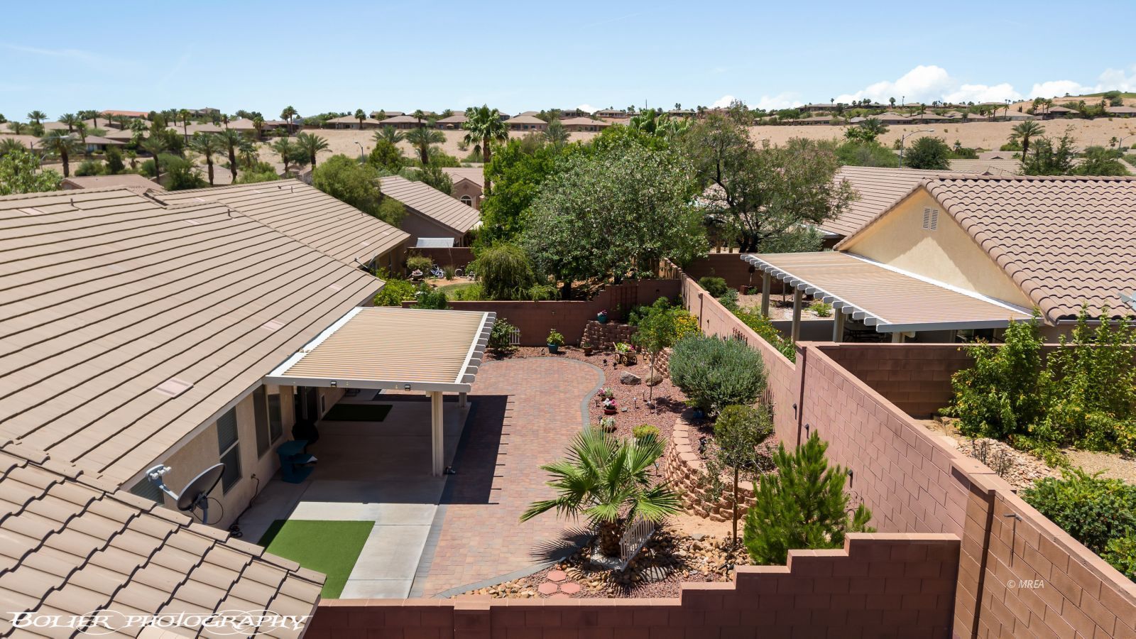 871  Falcon Glenn Dr