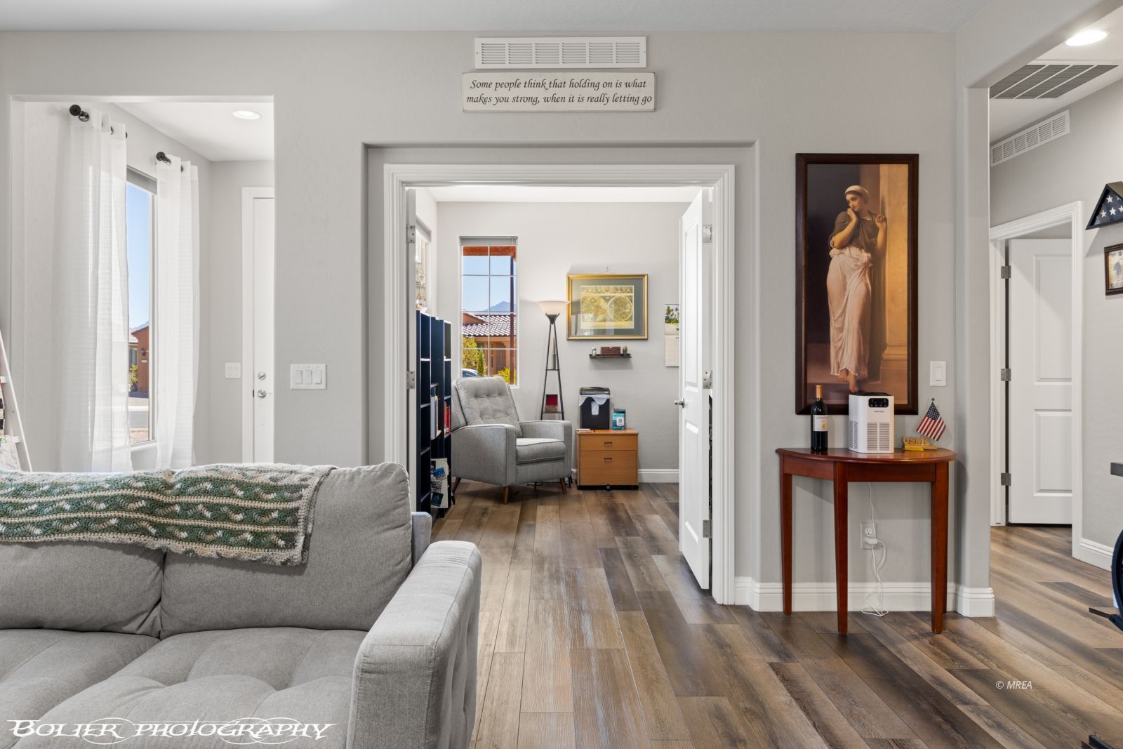 1135  Crestline Lane 