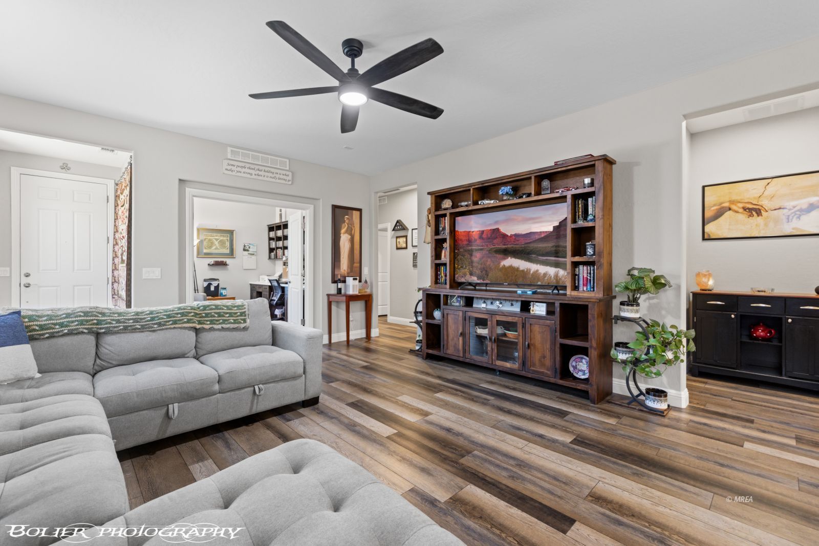 1135  Crestline Lane 